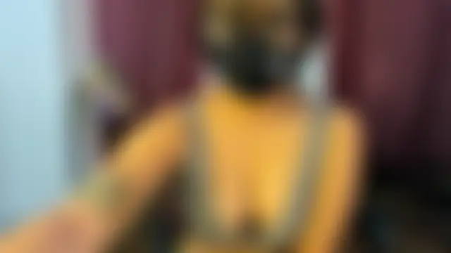 heer_the_queen's Live Sex Cam Show