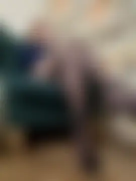 KarollinaBella's Live Chat Room