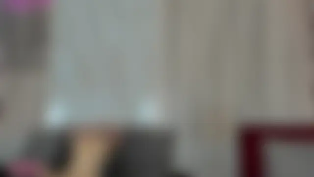 BriannaChelsea's Live Chat Room