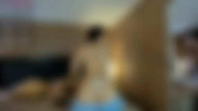 Roseaurora Adlı Modelin Canlı XXX Sohbeti