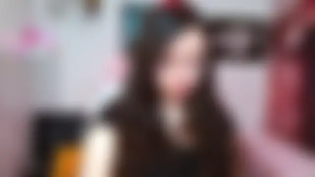 Sala de chat ao vivo de Eva_Roussell