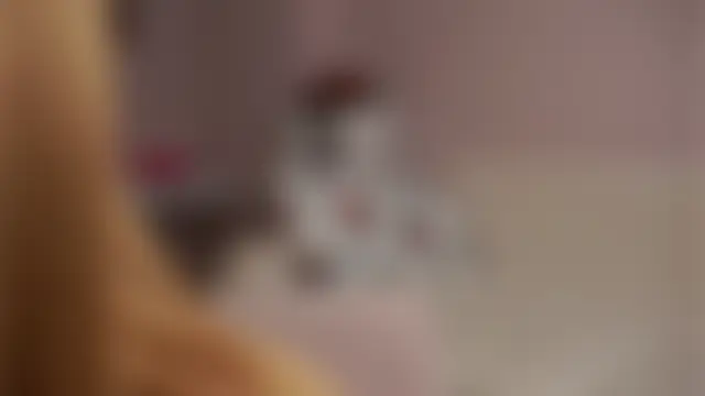 SunnivaCovil's Live Chat Room