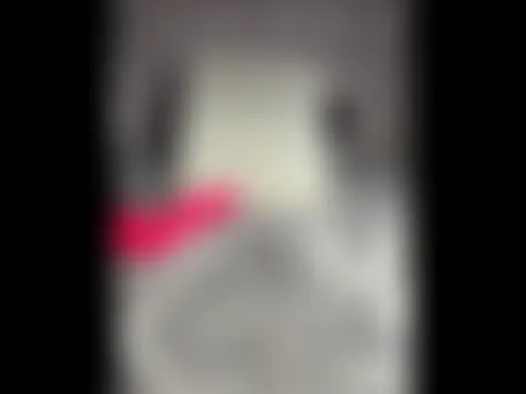 ScarletVelvetX's Live Chat Room