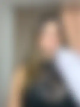 SaraBraun_'s Live Chat Room