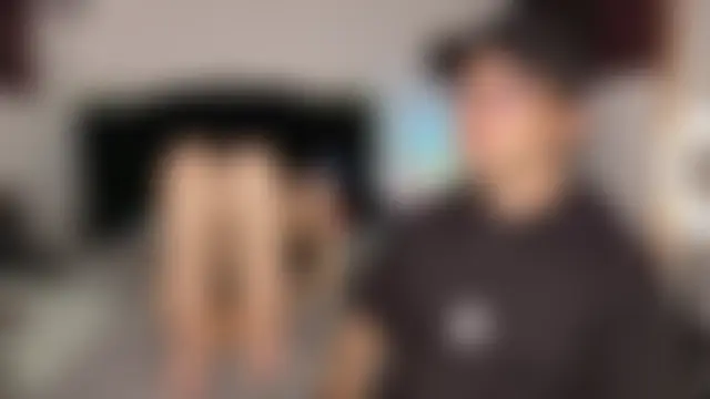 Conor_Taylor's Live Chat Room