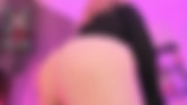 LilithNlsn's Live Chat Room