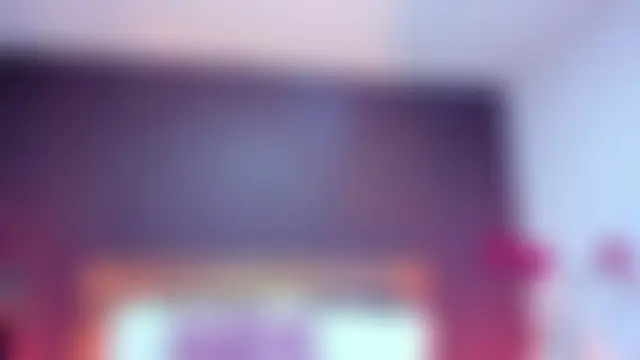 zakia_grundy's Live Chat Room