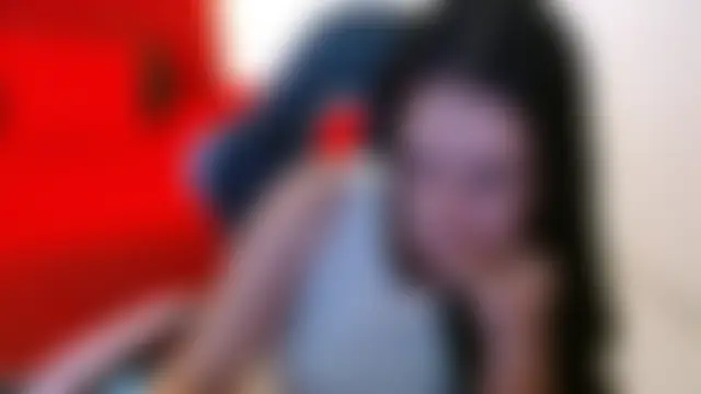 cristal1609's Live Chat Room