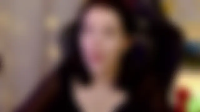 Kelly_foox's Live Chat Room