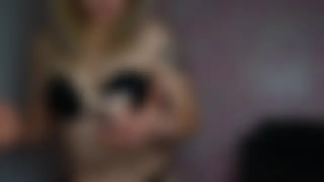 Madonna_Fire's Live Chat Room