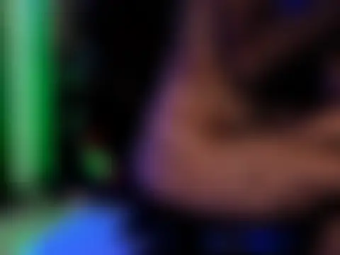 LadyIvanna's Live Chat Room