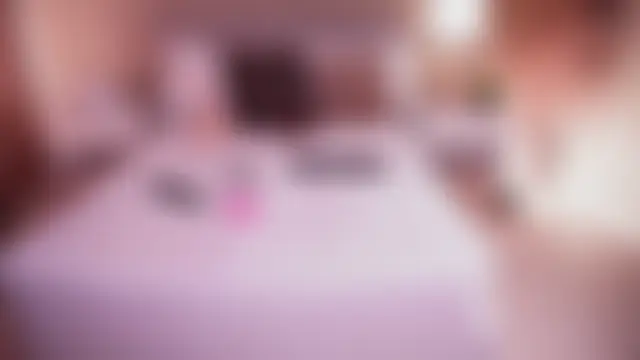 curvyliciousss' Live Chat Room