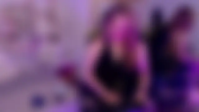 AvaMiia's Live Chat Room