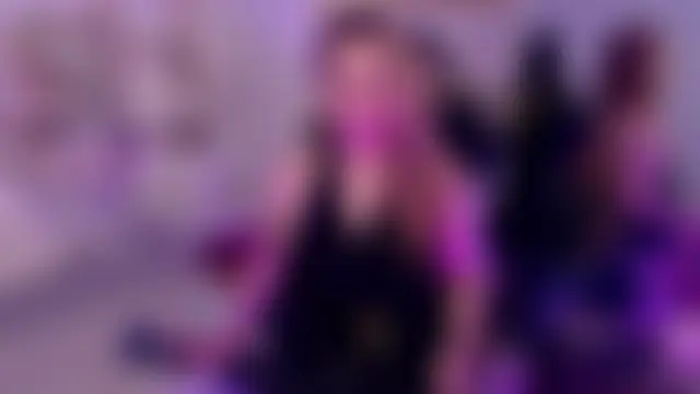 AvaMiia's Live XXX Chat