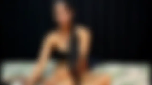 blackstar_wife Show in webcam