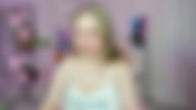 Megan_Violer's Live Chat Room