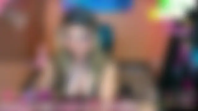 BarbieHugeCockTS: вебкам-шоу