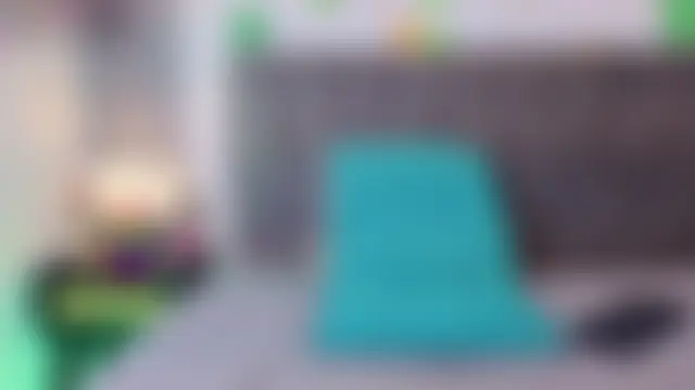 Ema_Stone65's Live Chat Room