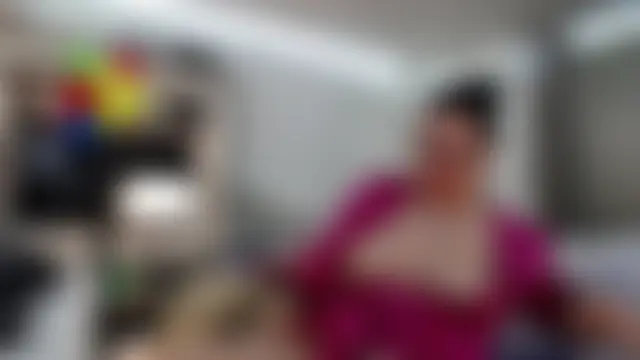 Sala de chat ao vivo de ILoveToFeelU