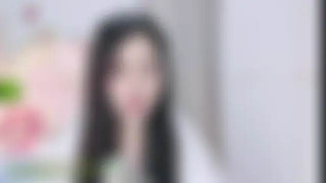 HK_angelchloe élő XXX-chatje