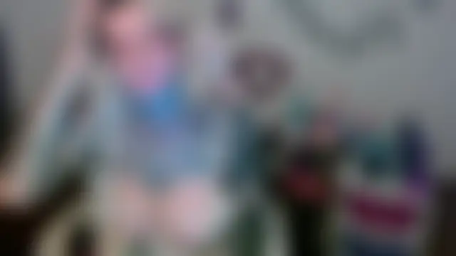 SLOPPYTITSS' Live XXX Chat