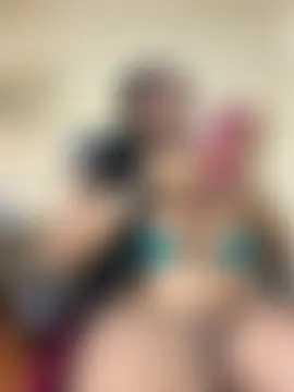 sexy_boobs97 লাইভ XXX চ্যাট