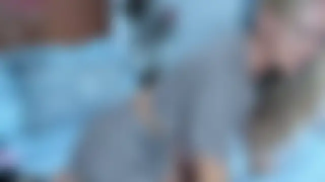 Christine_35 Live XXX Chat