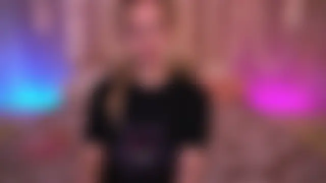 LylaYeess' Live XXX Chat