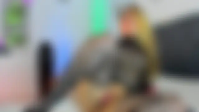 Vickyallien 即時 XXX 聊天