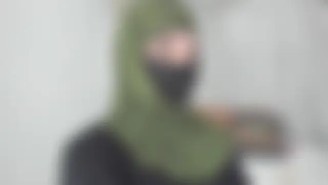 Uzra_hayed Show in webcam