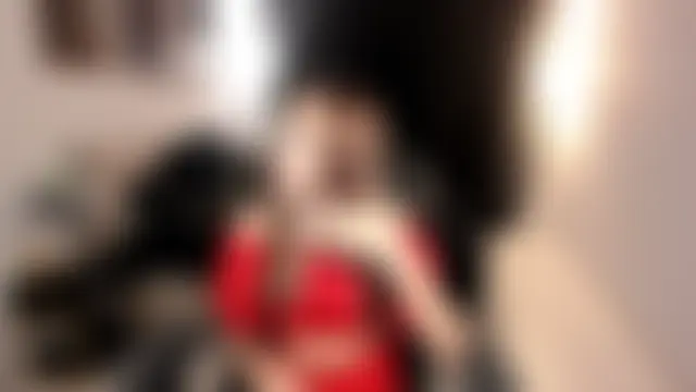 XXX chat uživo modela EllaCurtis