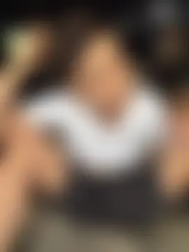 Naughty___asian: διαδικτυακό σόου στην κάμερα