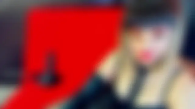 DaisyMun's Webcam Show