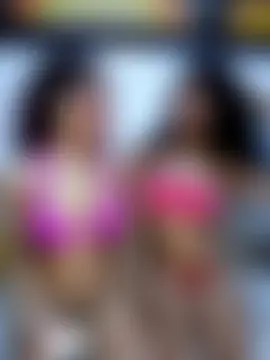 CurlyBitch's Live Webcam Show