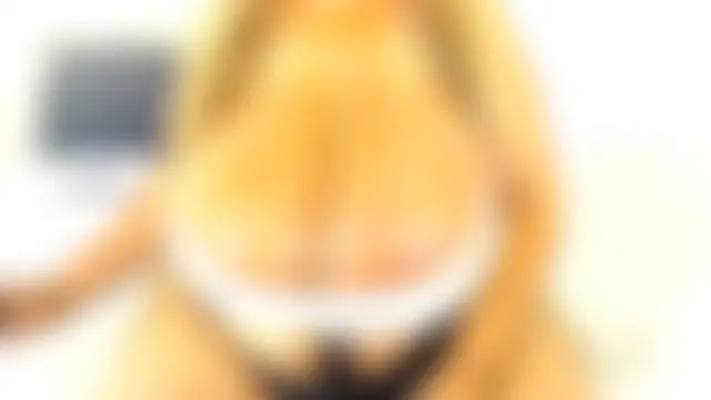 Pokazy przed kamerką – THICKNTASTY88