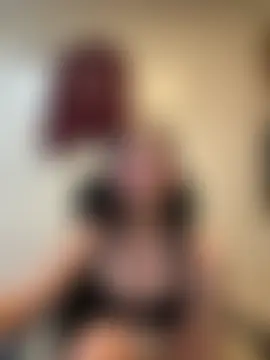 عرض كام goddess_athena69 الجنسي المباشر