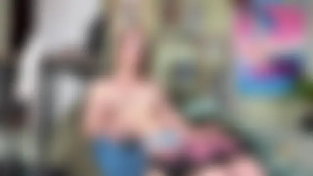 MirandaFlowers' Webcam Show