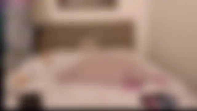 Iren লাইভ XXX চ্যাট