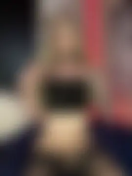 عرض كام Alana_Stone الجنسي المباشر