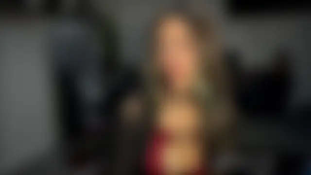 غرفة دردشة AshenRoe المباشرة