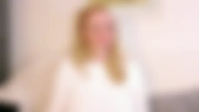 Sarah4you's Webcam Show