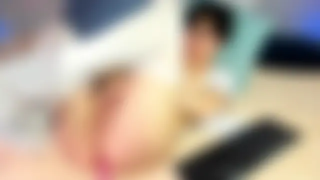 cherryy_boy's Webcam Show