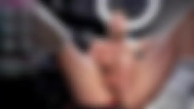 Show modela shavarace3 na web-kameri