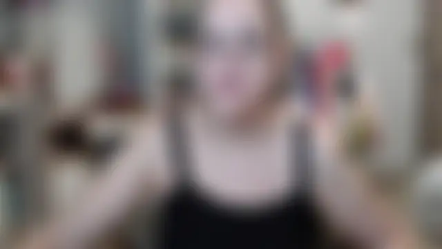 Vivian-Alluring লাইভ XXX চ্যাট