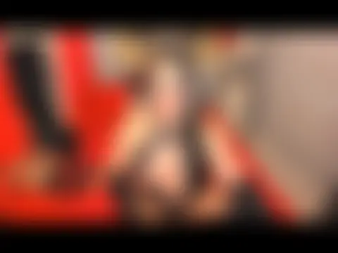 Show modela RavennaMiller na web-kameri