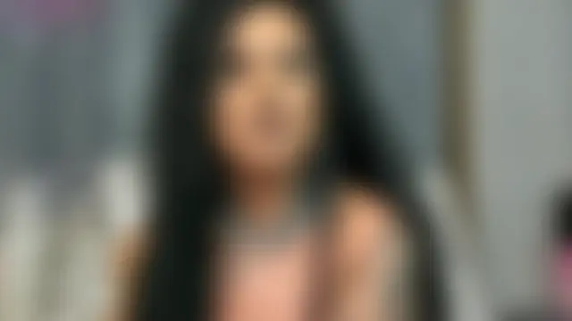 Sierra_Quinn Show in webcam