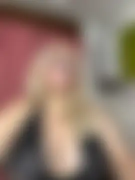 x_elena_x's Webcam Show