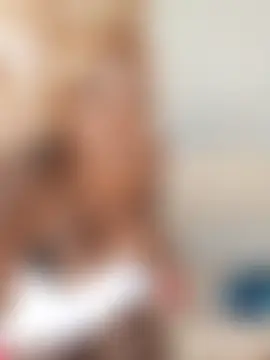 Show modela DarkQueen_94 na web-kameri