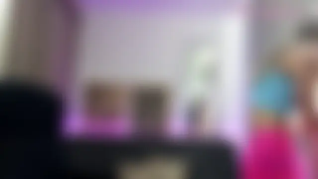 Show modela Andy_Roses na web-kameri