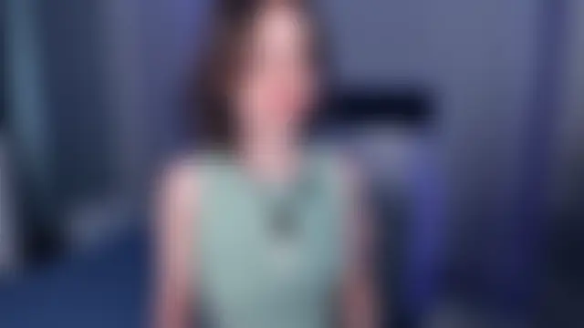 Pokazy przed kamerką – CrystaLeah